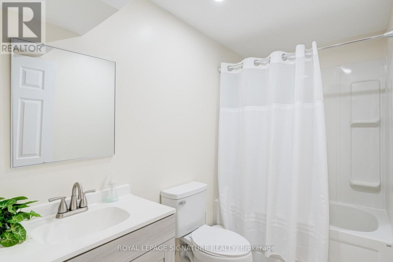 5 LONGHOUSE STREET, Vaughan (East Woodbridge), Ontario, L4L4Z3