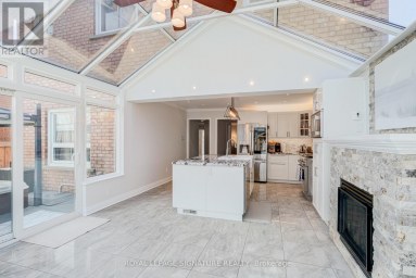5 LONGHOUSE STREET Vaughan (East Woodbridge) Ontario photo 9