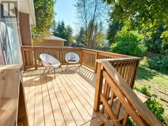 110 COLLEGE CRESCENT Barrie (Grove East) Ontario photo 22