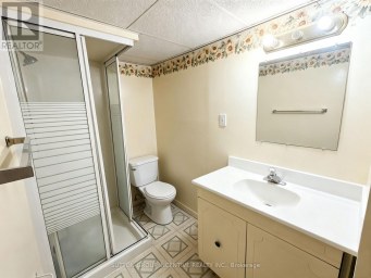 110 COLLEGE CRESCENT Barrie (Grove East) Ontario photo 25