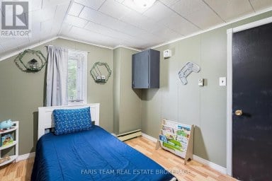 18 POYNTZ STREET Penetanguishene Ontario photo 22