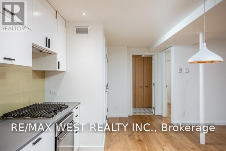 BSMT - 152 CLOSE AVENUE, Toronto (South Parkdale), Ontario, M6K2V5