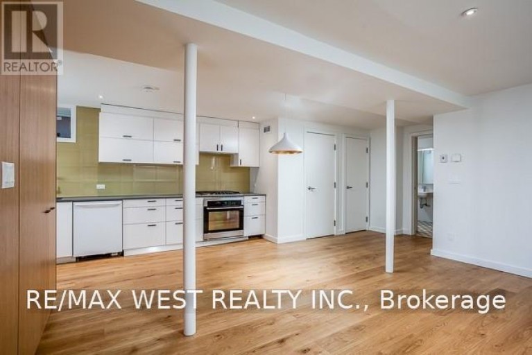 BSMT - 152 CLOSE AVENUE, Toronto (South Parkdale), Ontario, M6K2V5