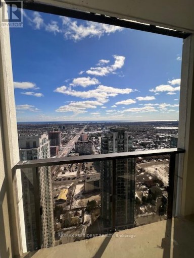 3706 - 30 ELM DRIVE, Mississauga (Fairview), Ontario, L7P0V8