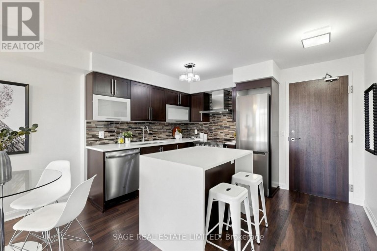 605 - 1 MICHAEL POWER PLACE, Toronto (Islington-City Centre West), Ontario, M9A0A1