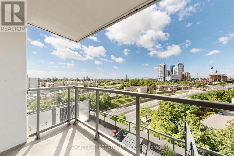605 - 1 MICHAEL POWER PLACE, Toronto (Islington-City Centre West), Ontario, M9A0A1