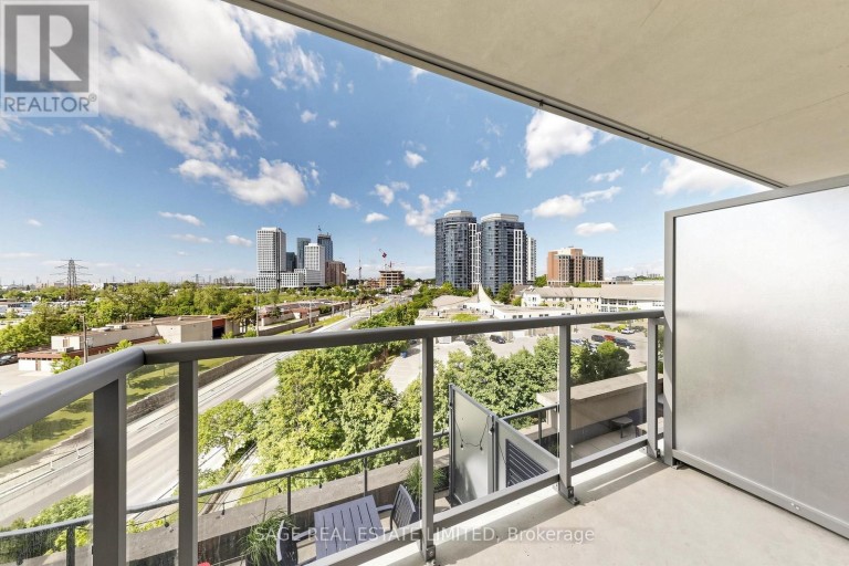 605 - 1 MICHAEL POWER PLACE, Toronto (Islington-City Centre West), Ontario, M9A0A1
