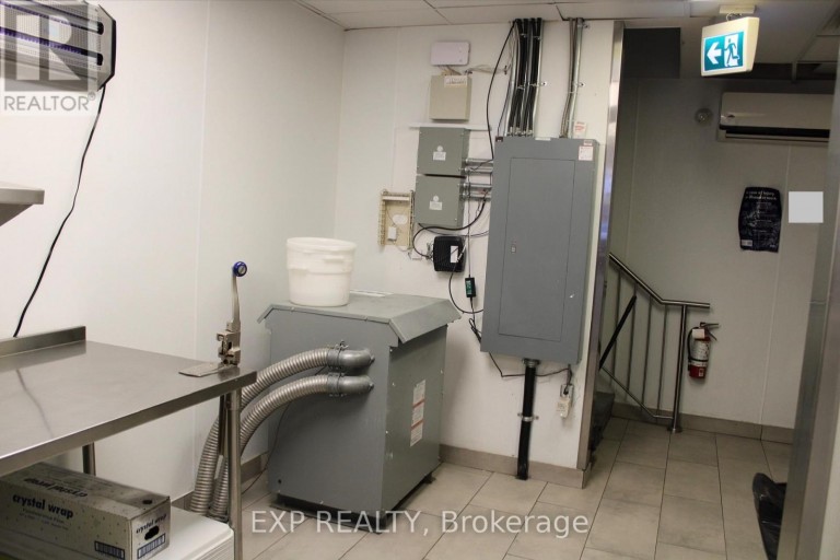 458 RIDEAU STREET, Ottawa, Ontario, K1N5Z4