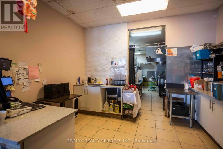 646 ERB ST STREET W, Waterloo, Ontario, N2T0A8