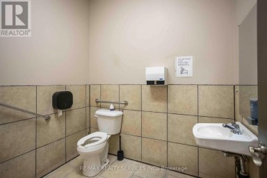 646 ERB ST STREET W Waterloo Ontario photo 18