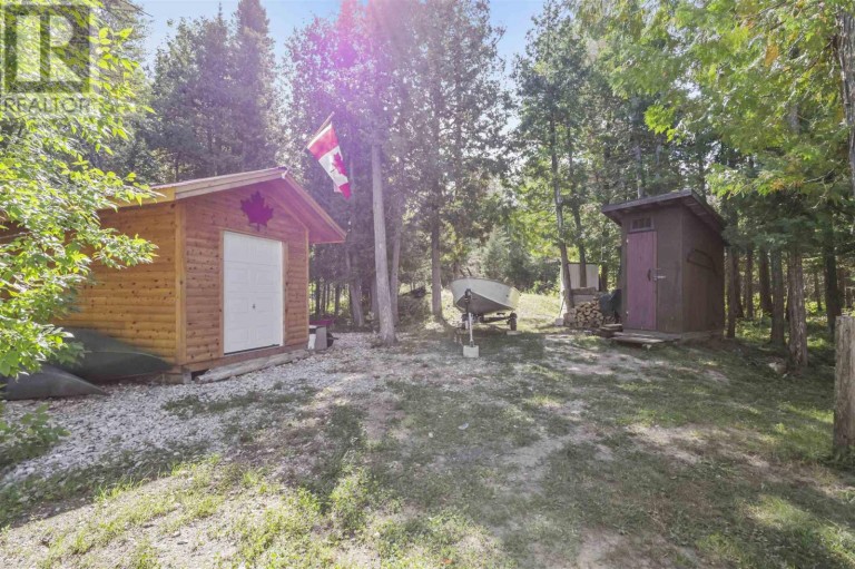 271 Smith Bay RD|District of Manitoulin, Gore Bay, Ontario, P0P1H0