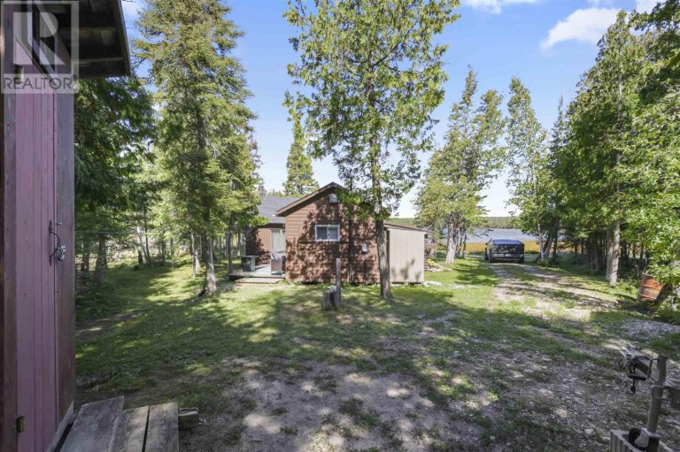 271 Smith Bay RD|District of Manitoulin, Gore Bay, Ontario, P0P1H0