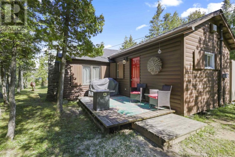 271 Smith Bay RD|District of Manitoulin, Gore Bay, Ontario, P0P1H0