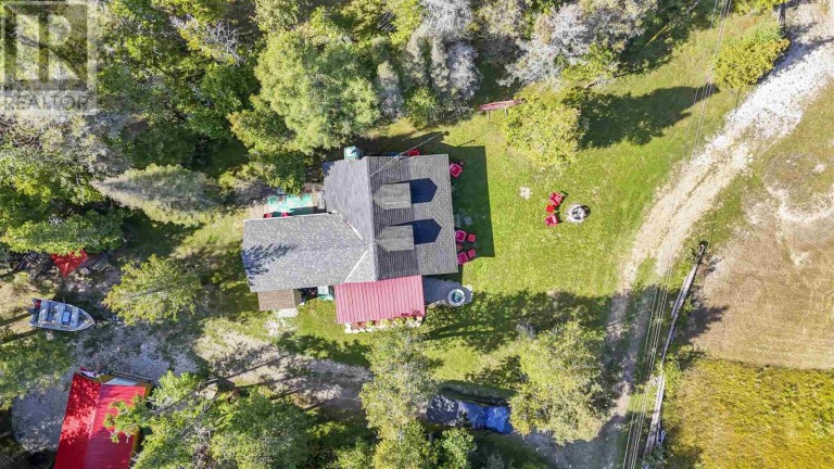 271 Smith Bay RD|District of Manitoulin, Gore Bay, Ontario, P0P1H0