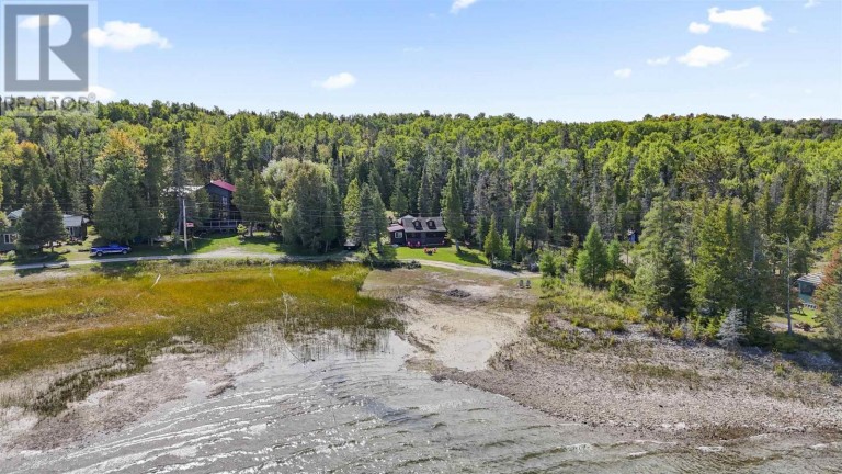 271 Smith Bay RD|District of Manitoulin, Gore Bay, Ontario, P0P1H0