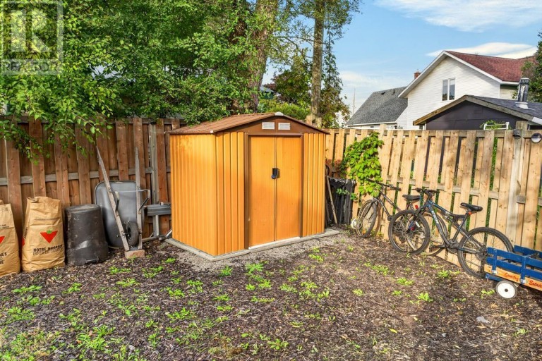 134 Bishops CT, Sault Ste. Marie, Ontario, P6A3V9