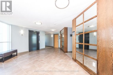 715 - 340 WATSON STREET W Whitby (Port Whitby) Ontario photo 27