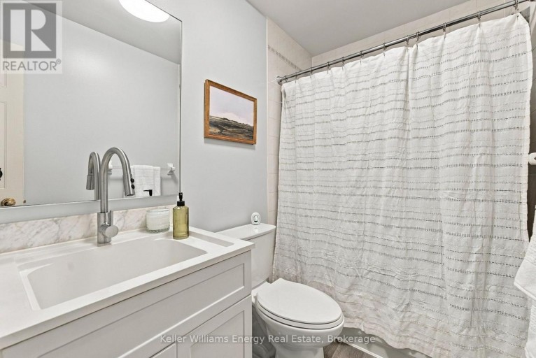 746 ELDERBERRY DRIVE, Oshawa (Pinecrest), Ontario, L1K2J3