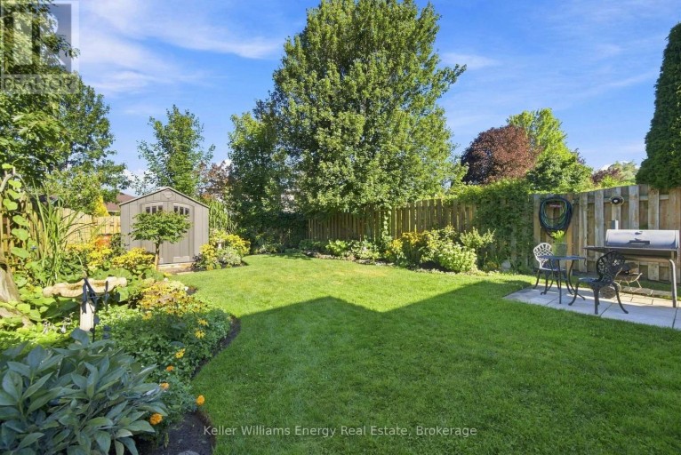 746 ELDERBERRY DRIVE, Oshawa (Pinecrest), Ontario, L1K2J3