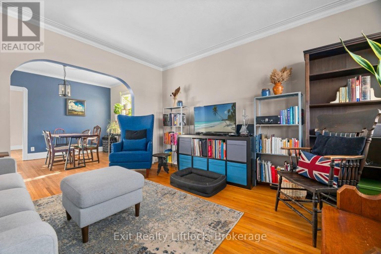 545 BRAIDWOOD AVENUE, Peterborough (Otonabee Ward 1), Ontario, K9J1V9