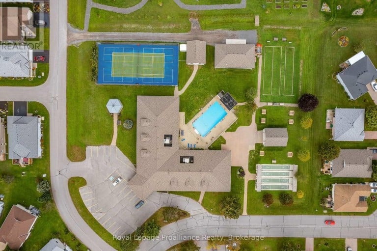 73 DORCHESTER DRIVE, Prince Edward County (Wellington Ward), Ontario, K0K3L0