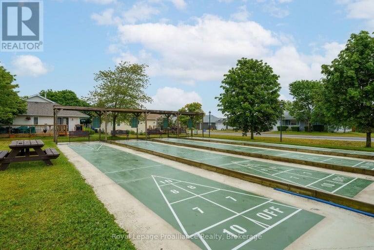 73 DORCHESTER DRIVE, Prince Edward County (Wellington Ward), Ontario, K0K3L0