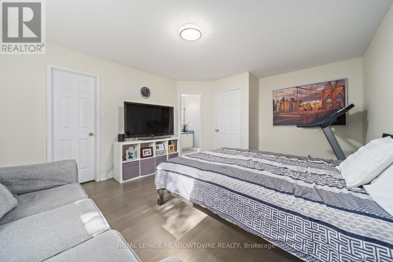 87 - 200 CRESTHAVEN ROAD, Brampton (Snelgrove), Ontario, L7A1J5