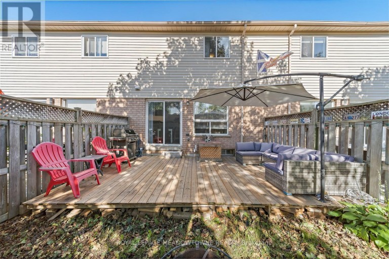 87 - 200 CRESTHAVEN ROAD, Brampton (Snelgrove), Ontario, L7A1J5