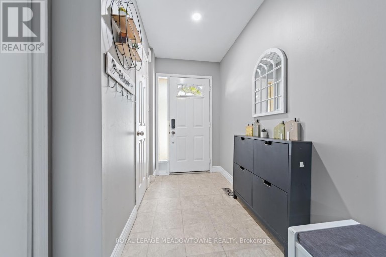87 - 200 CRESTHAVEN ROAD, Brampton (Snelgrove), Ontario, L7A1J5