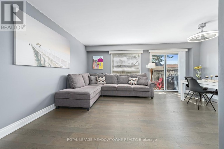 87 - 200 CRESTHAVEN ROAD, Brampton (Snelgrove), Ontario, L7A1J5