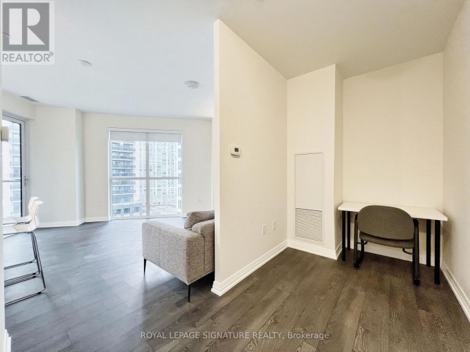 817 - 50 THOMAS RILEY ROAD, Toronto (Islington-City Centre West), Ontario, M9B0C5