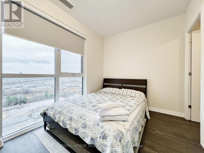 817 - 50 THOMAS RILEY ROAD, Toronto (Islington-City Centre West), Ontario, M9B0C5