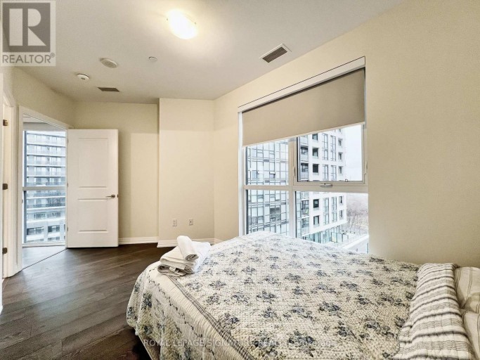 817 - 50 THOMAS RILEY ROAD, Toronto (Islington-City Centre West), Ontario, M9B0C5