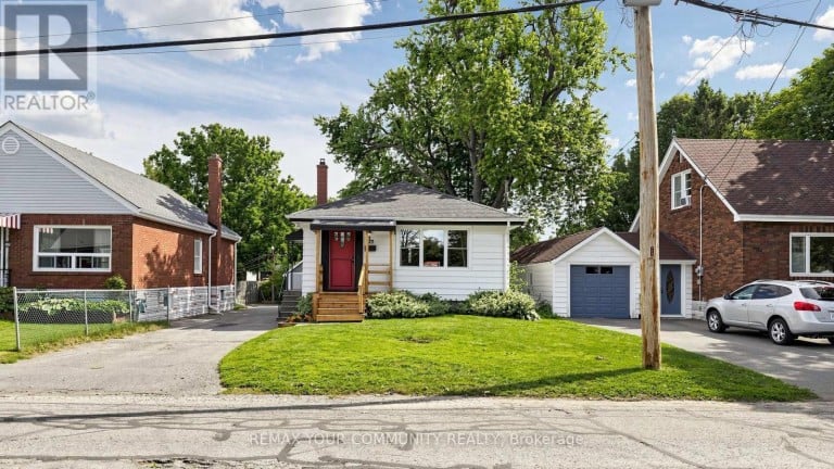 675 LUNDYS LANE, Peterborough (Otonabee Ward 1), Ontario, K9J4J9