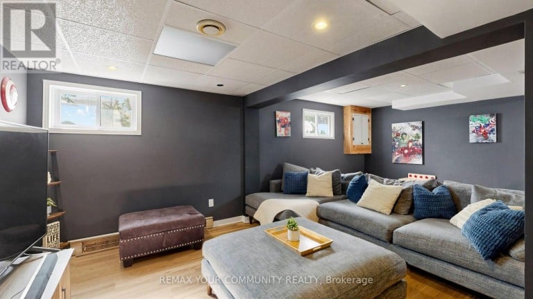 675 LUNDYS LANE, Peterborough (Otonabee Ward 1), Ontario, K9J4J9