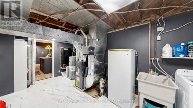 675 LUNDYS LANE Peterborough (Otonabee Ward 1) Ontario photo 35