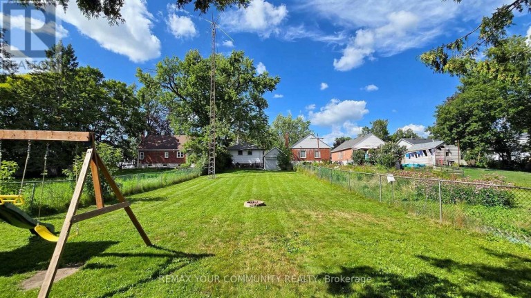 675 LUNDYS LANE, Peterborough (Otonabee Ward 1), Ontario, K9J4J9