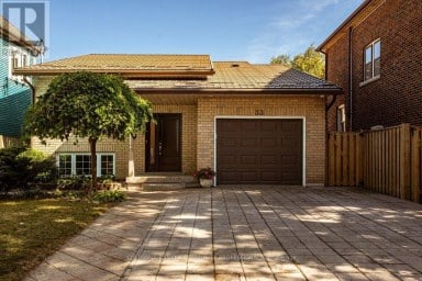 33 ALBERT STREET Hamilton (Blakeley) Ontario photo 1