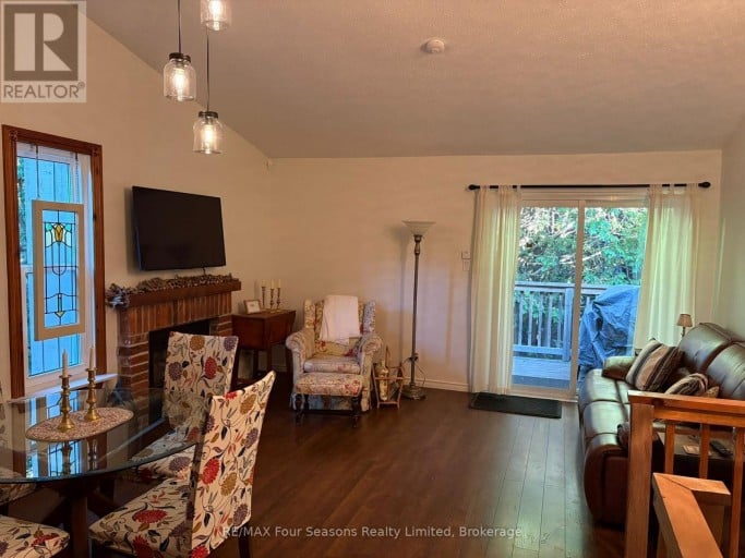 345 - 11 HARBOUR STREET W, Collingwood, Ontario, L9Y5B4