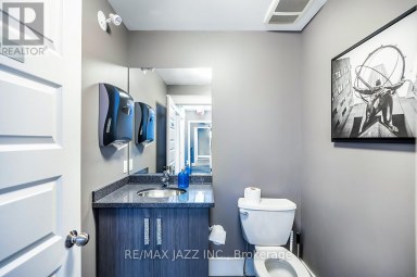 193 King Street E, Oshawa (central) Ontario
