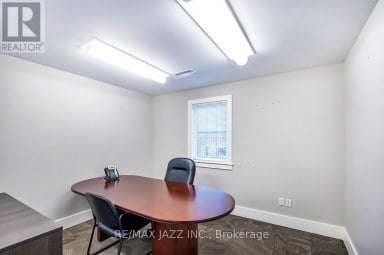 193 King Street E, Oshawa (central) Ontario