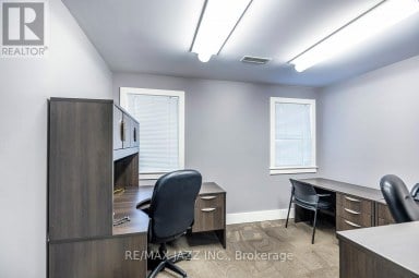 193 King Street E, Oshawa (central) Ontario
