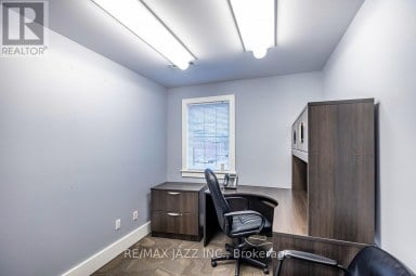 193 King Street E, Oshawa (central) Ontario