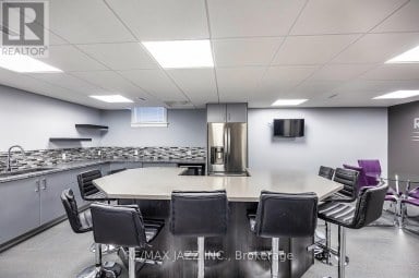 193 King Street E, Oshawa (central) Ontario