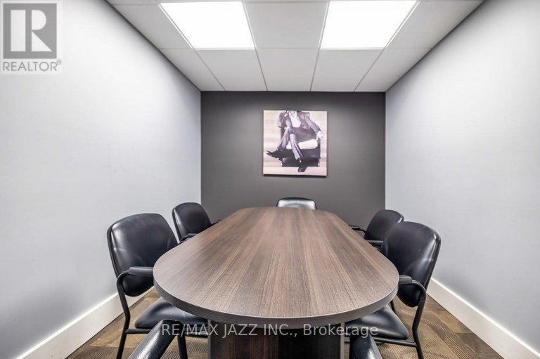 193 KING STREET E, Oshawa (Central), Ontario, L1H1C2