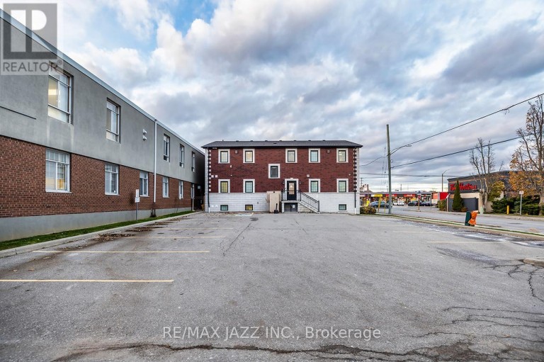 193 KING STREET E, Oshawa (Central), Ontario, L1H1C2