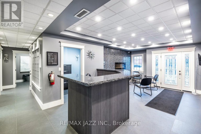 193 KING STREET E, Oshawa (Central), Ontario, L1H1C2