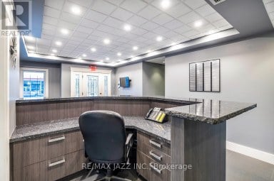 193 King Street E, Oshawa (central) Ontario