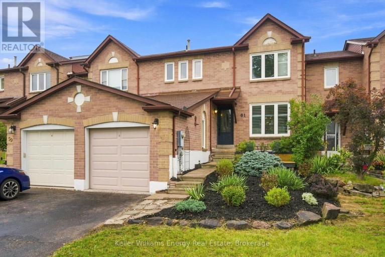 61 FERNBANK PLACE, Whitby (Pringle Creek), Ontario, L1R1T1