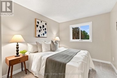 61 FERNBANK PLACE Whitby (Pringle Creek) Ontario photo 21